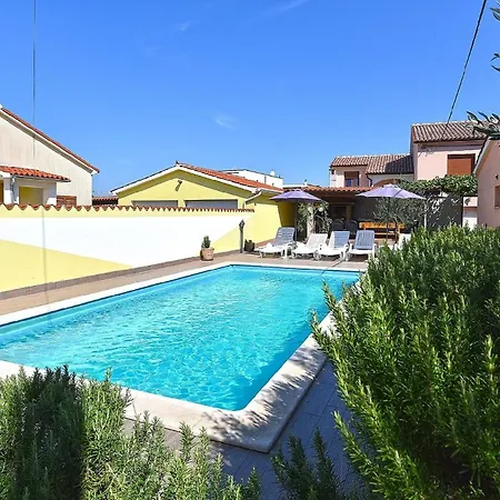 Mit Privatpool Fuer 16 Personen Ca 200 Qm In Galizana, Istrien Istrische Riviera