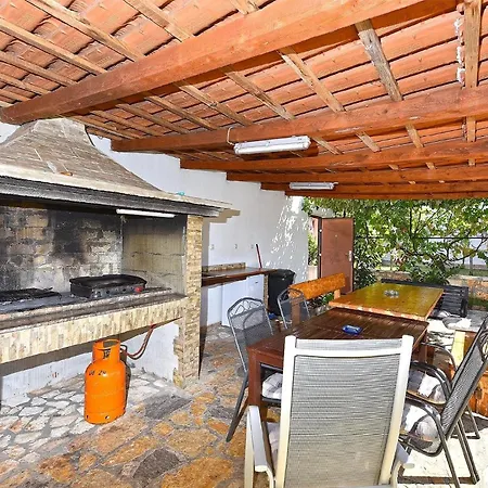 Mit Privatpool Fuer 16 Personen Ca 200 Qm In Galizana, Istrien Istrische Riviera * Galižana